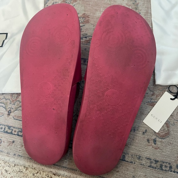 Gucci Pink Rubber Slides - Picture 6 of 13